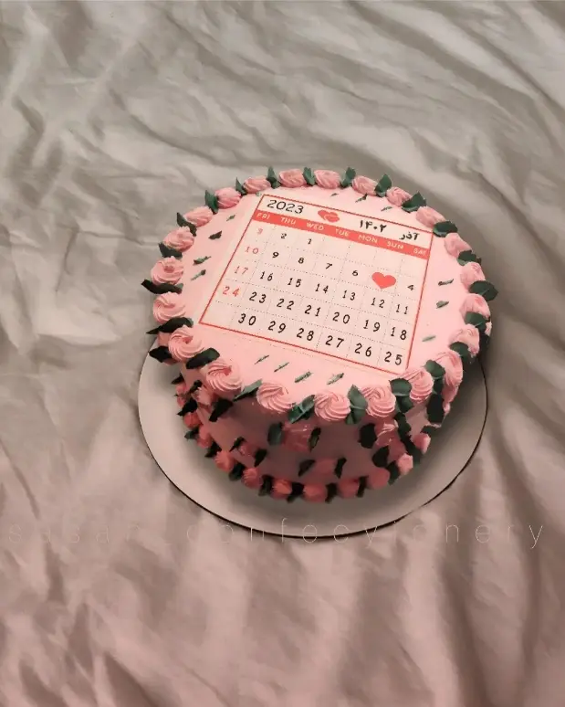 کیک تولد تقویم ماه آذر