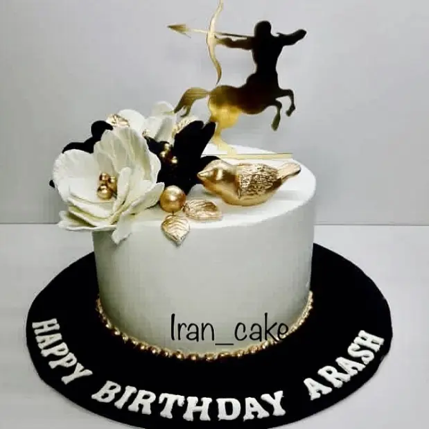 کیک تولد آذر ماهی مردانه