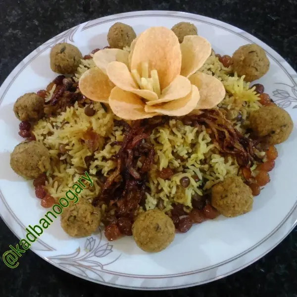 تزیین عدس پلو برای مدرسه