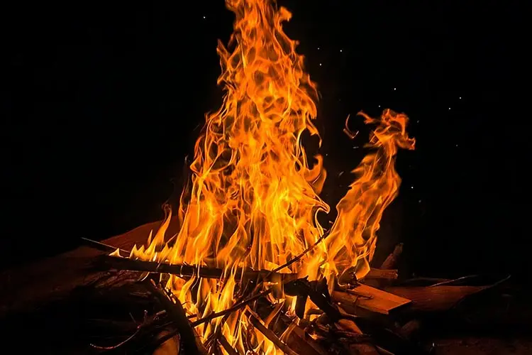 جملات تبریک چهارشنبه سوری برای استوری