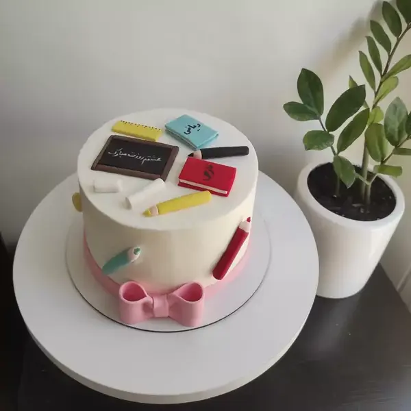 ایده کیک روز معلم