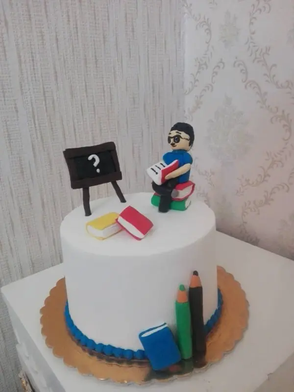 ایده کیک روز معلم