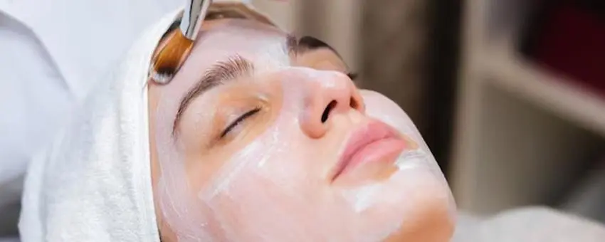 مراحل فیشیال صورت در خانه