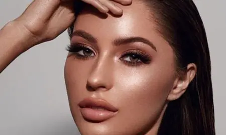 آرایش مناسب پوست سبزه